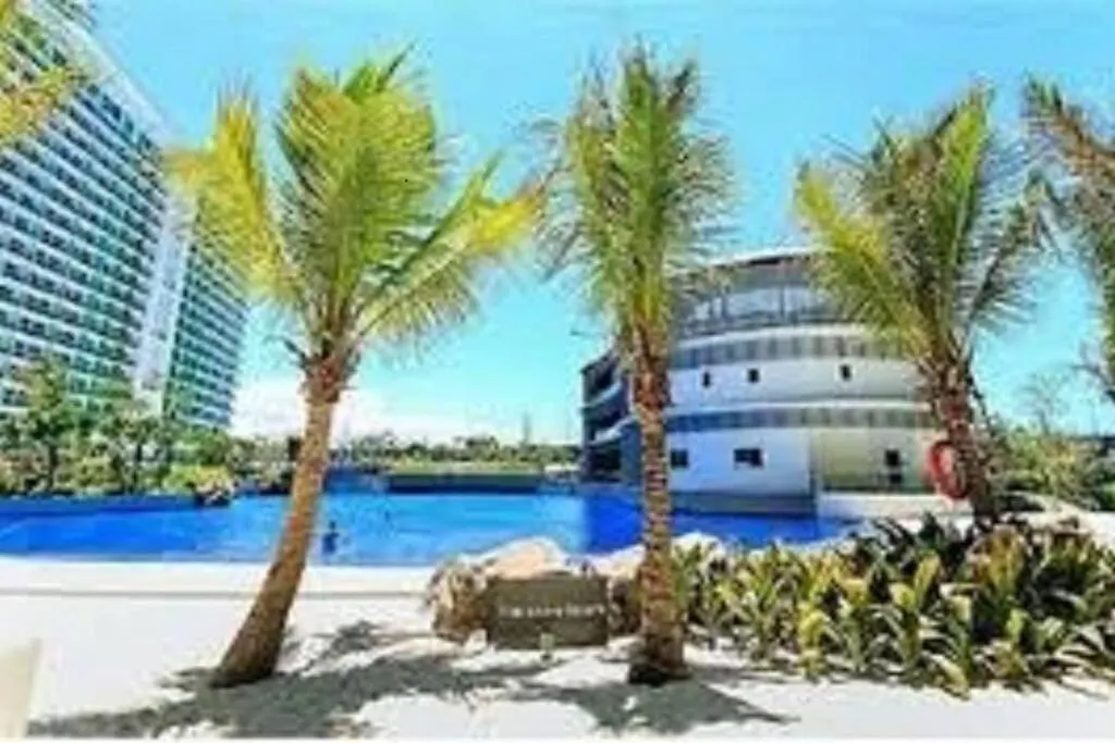 Azure Urban Resort A13 Near Airport Wavepool مانيلا